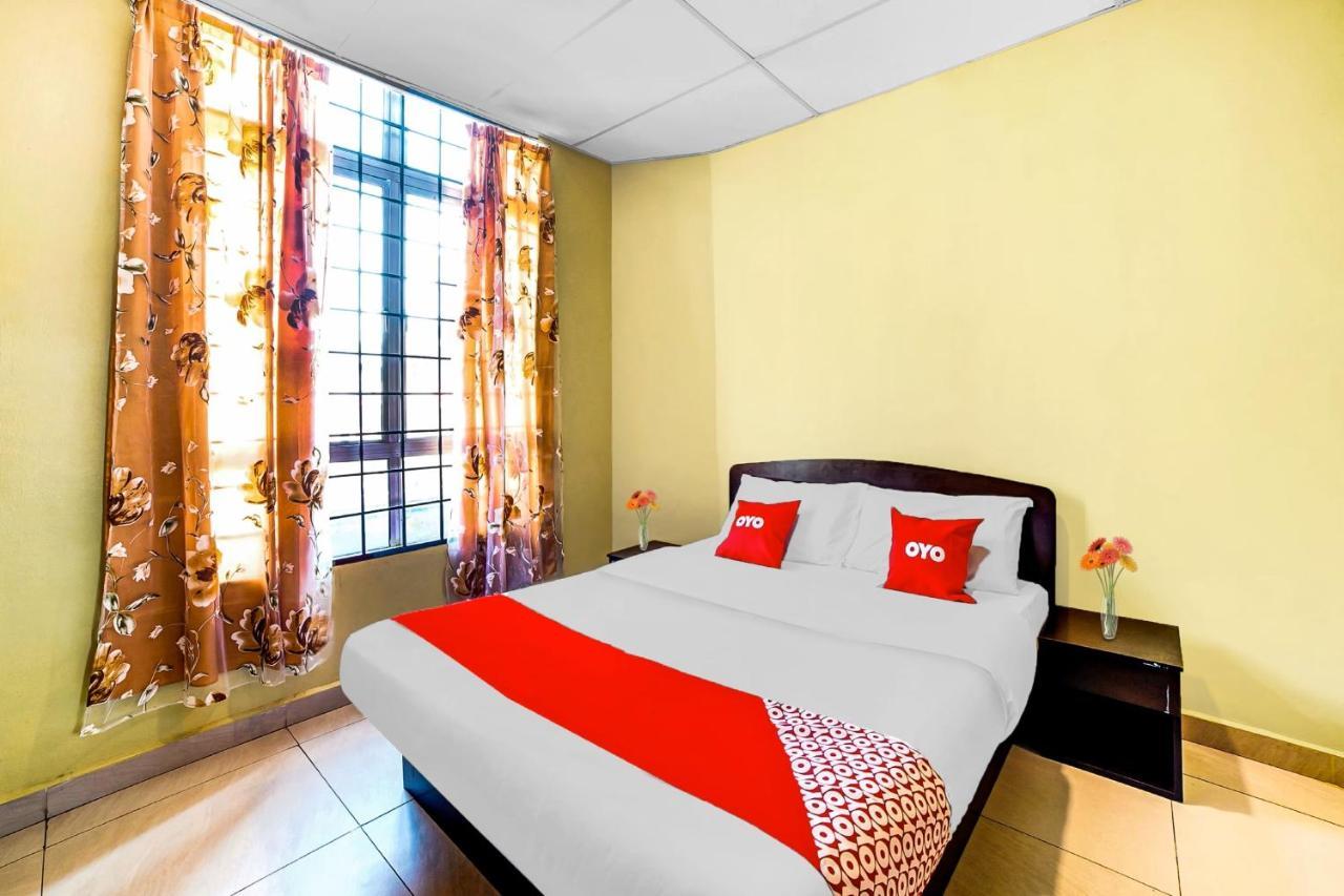 Hotel Lii View Мерсинг Екстериор снимка